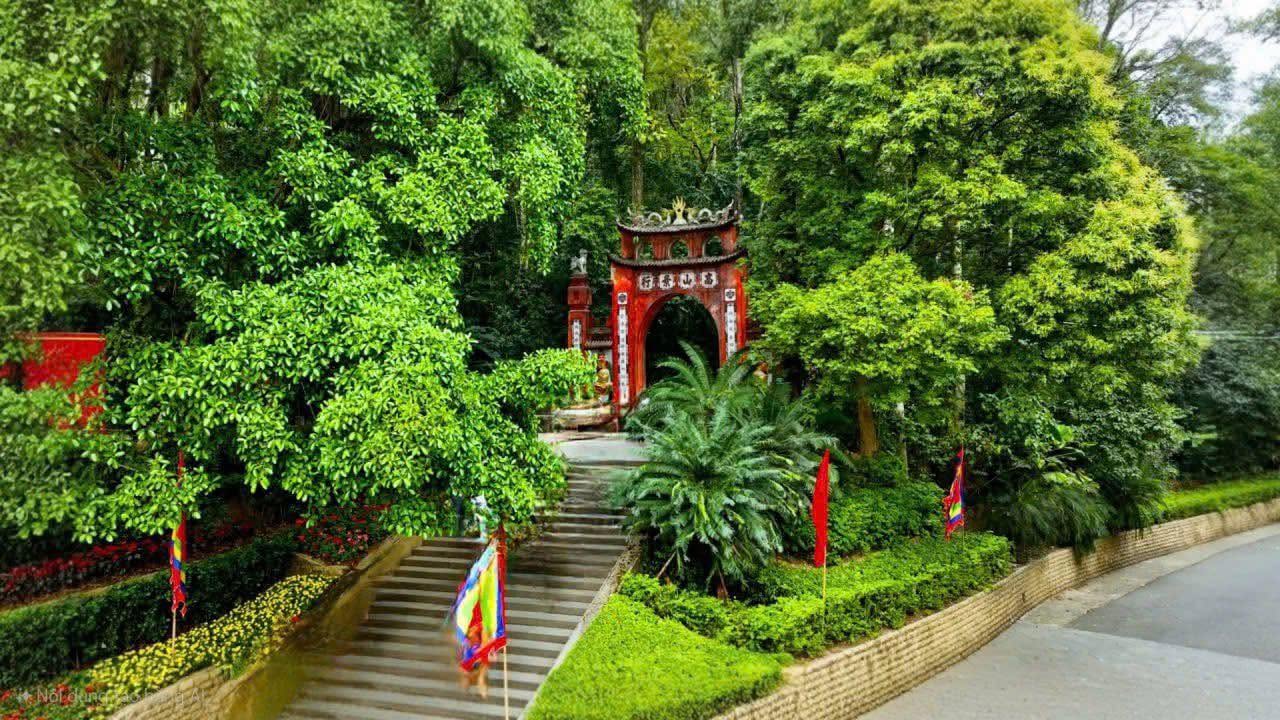 Đền thờ cổ kính