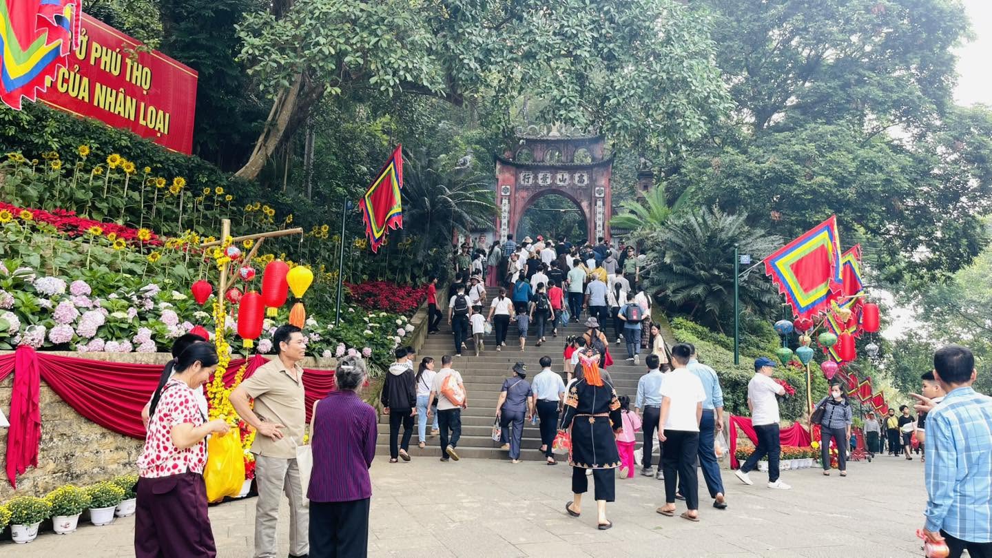 Toàn cảnh khu di tích