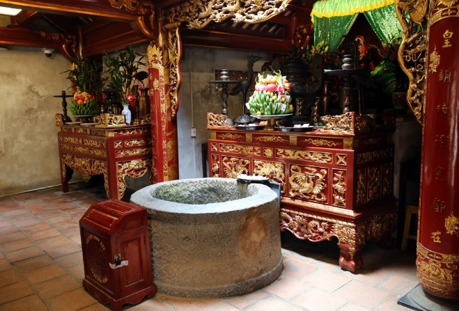 Đền Giếng