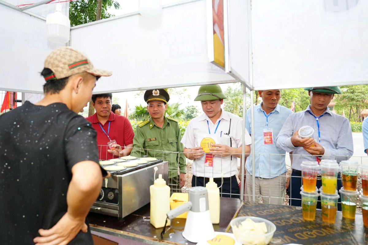Khu di tích lịch sử Đền Hùng tăng cường kiểm tra an toàn vệ sinh thực phẩm và dịch vụ dịp Giỗ Tổ Hùng Vương