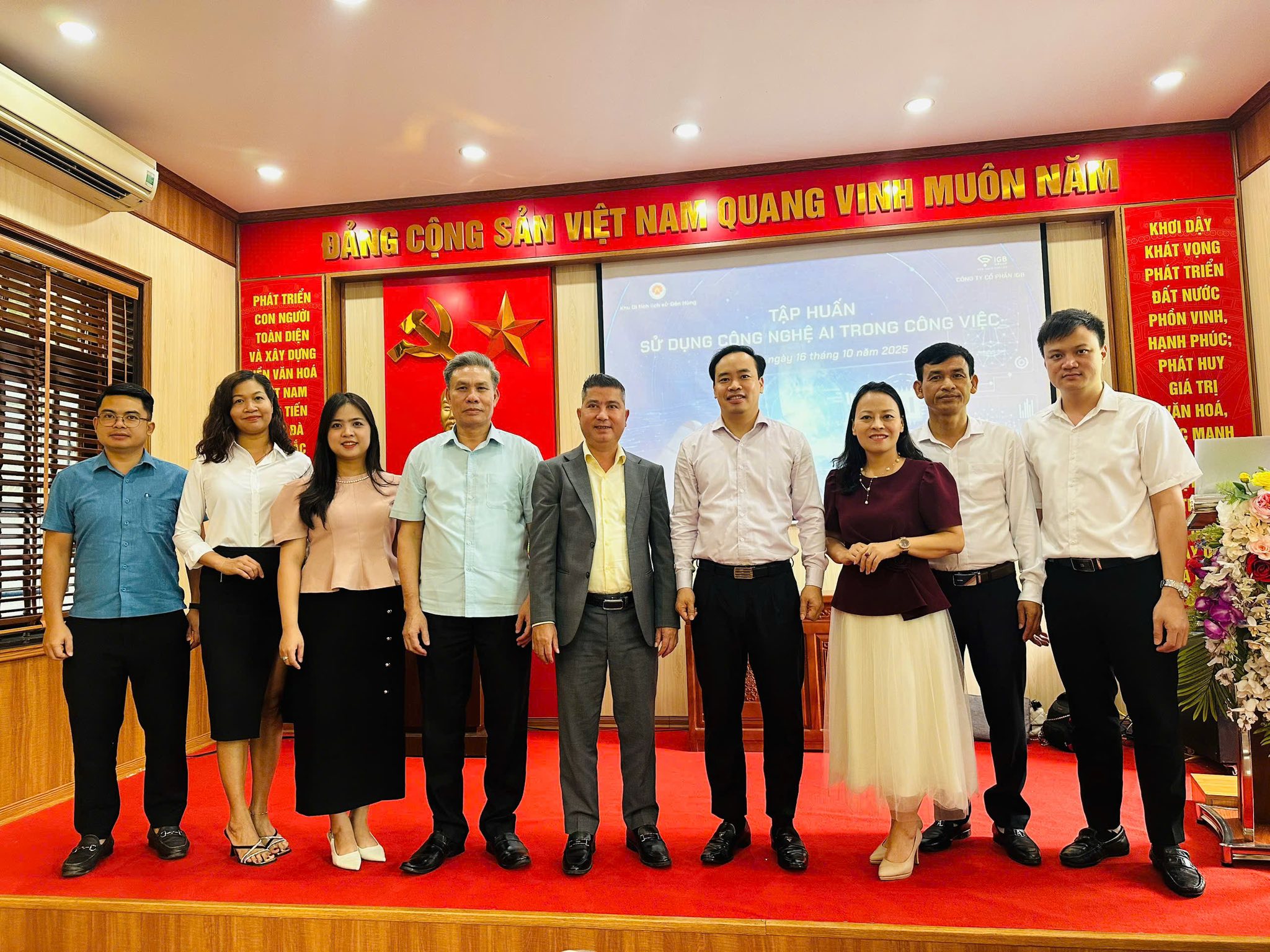 Khu di tích lịch sử Đền Hùng tổ chức tập huấn sử dụng công nghệ AI trong công việc