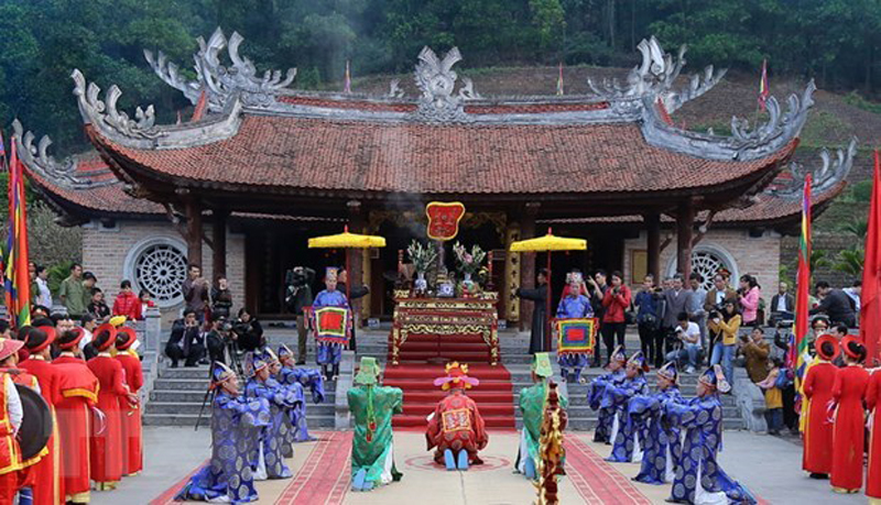 Lễ giỗ Đức Quốc tổ Lạc Long Quân - Tôn kính cha Rồng tại Đền Hùng