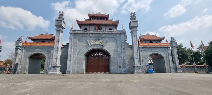 Lộ trình tham quan Đền Hùng cho du khách mới đi lần đầu